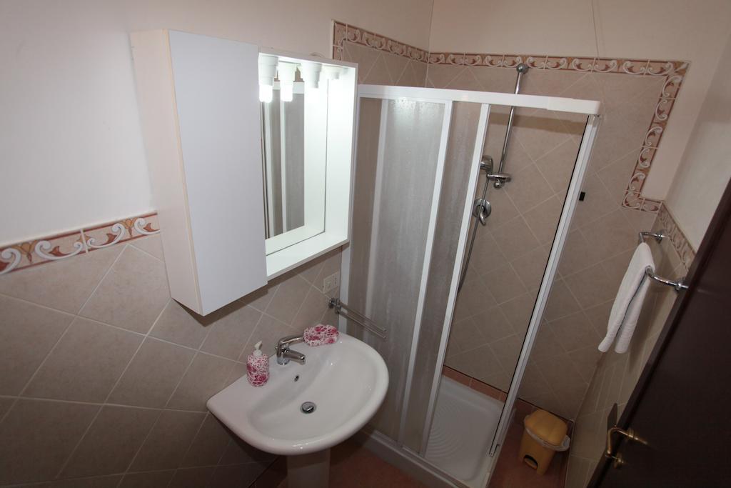 Il Tugurio Agriturismo B&B Rivotorto Szoba fotó